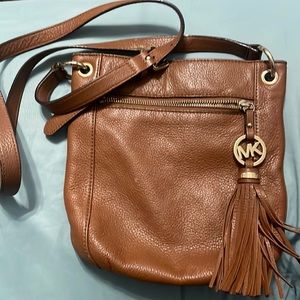 michael kors satchel/crossbody